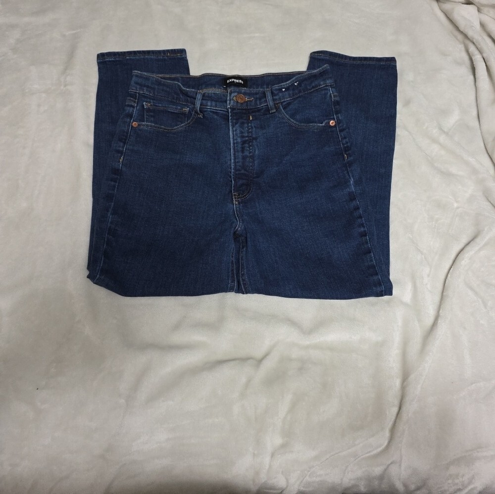 Express High Rise Mom Jeans - Picture 2 of 6
